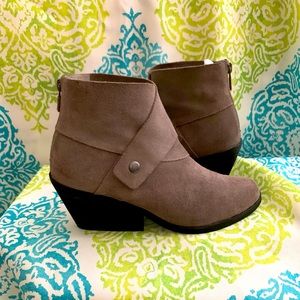 Eileen Fisher Dark Grey Ankle Boots